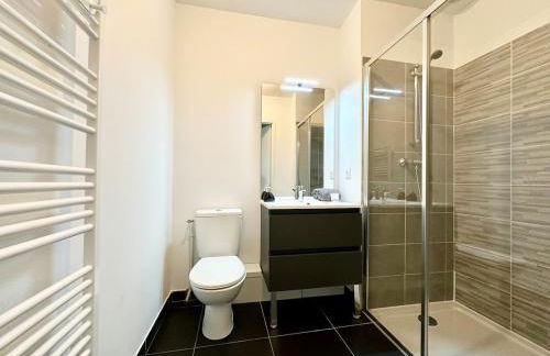 L'Émeraude - Proche Hôpital - Parking - Clim - Fibre - Terrasse - Foto 11