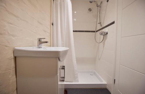 Spacious Apartment with Roof Terrace, near The Waterfront, Ipswich - Foto 17