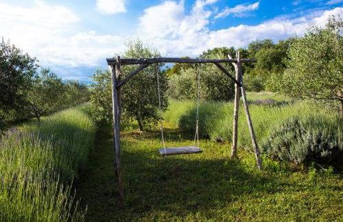 Officinalis - Family Vacation House - Photo 34