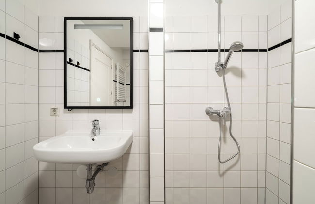 Amsterdam Centre Harbour Apartments - Photo 36