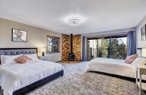 The Gathering Place! Sleeps 24, Lakeview, Game room - Foto 50