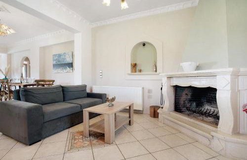 Christine's House - Photo 13