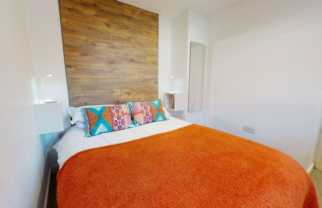 Beautiful Coach House - Photo 4