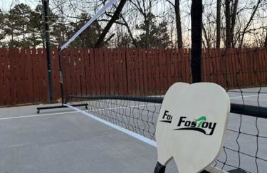 Cliffside! Pickleball, Mini Golf, Hot Tub, Firepit - Foto 1