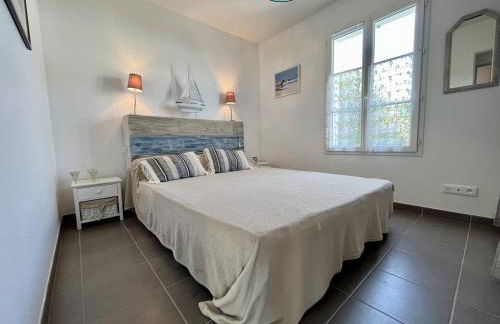 Maison 4 couchages à Saint-Georges-d'Oléron avec jardin et terrasse - FR-1-246A-267 - Foto 12