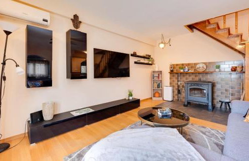 Cozy Home In Milekovo Selo With Wifi - Photo 3