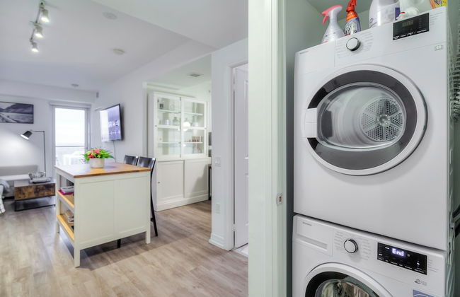 Panorama Suites Downtown Toronto - Photo 72