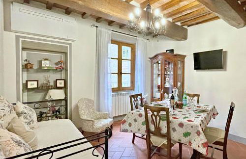 Balcone Fiorito, nel cuore del centro storico di Cortona - Foto 1