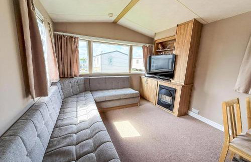 Homely 8 Berth Caravan At California Cliffs Near To Scratby Beach Ref 50067G - Foto 4