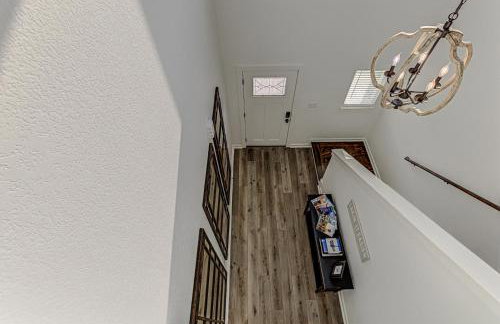 6BD Retreat for 14 with Fire Pit Patio & Lake Access - Foto 24