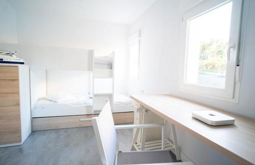 Charming New Beachside House up to 8 Beds! - Foto 12