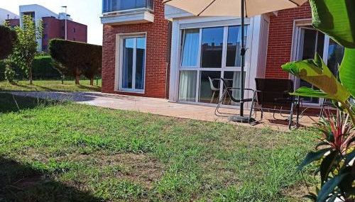 Bajo con jardín privado - Foto 5