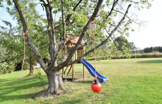 Modern Apartment in Elmenhorst Near Sea - Photo 41