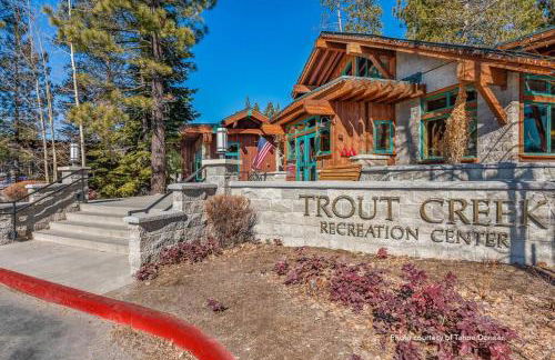 3BR Tahoe Donner Cabin with HOA Perks like Pools Hot-Tub Minutes to Trails Lake Golf - Foto 43