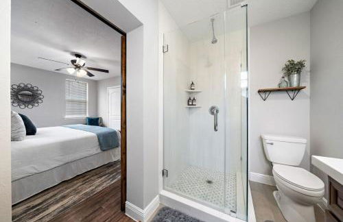 Arcade Covered Patio Sleep 10 3 Bedroom 2 Bath Game Room - Foto 22