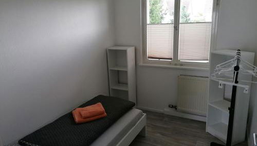 Ferienhaus Stein, TOP Monteurwohnung, 5 große Einzelzimmer, Doppelzimmer, Übernachtung bis 8 Personen möglich - Foto 4