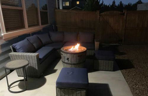 Bend Home with Patio and Fire Pits Less Than 3 Mi to Dtwn - Foto 30