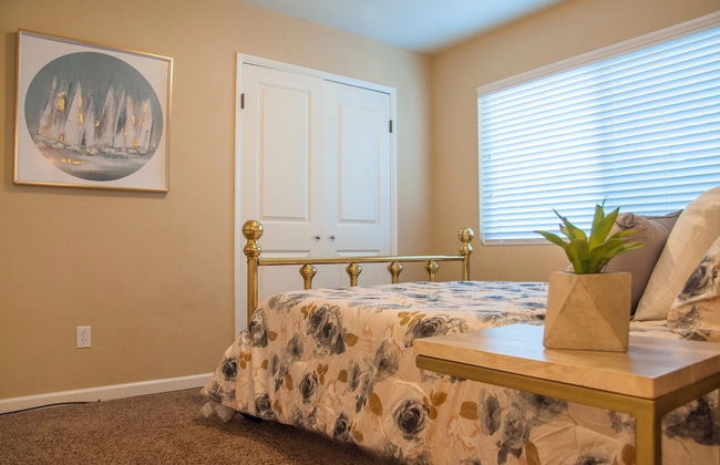 Longer Stay for Travelers Blocks from Hospital and Downtown Security Gates - Foto 4