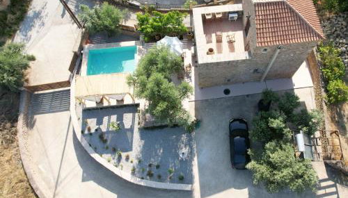 Pyrgos 1869 with Private Pool - Foto 2, Garden
