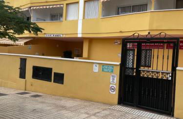 Cozy apartment in Los Cristianos - Photo 2