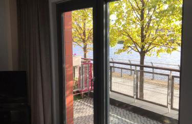 Riverside West End Apartment - Foto 17