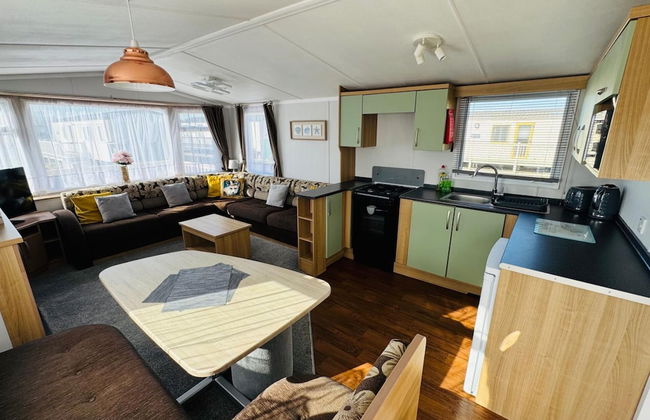 Statichomesleeps6-lakeview-petsok-balcony-parking - Foto 9