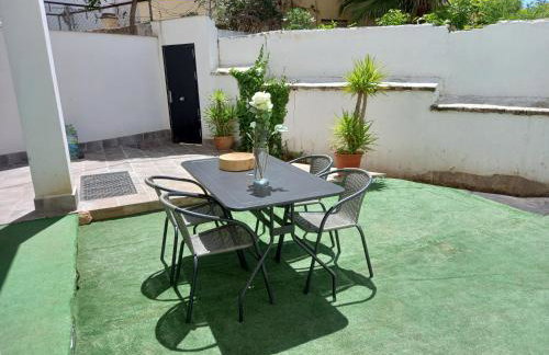 Casa con jardín, aparcamiento - Photo 19