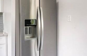 Adorable 2BR-2BA House with EV & Free Parking and Family Friendly in Los Angeles - Photo 24