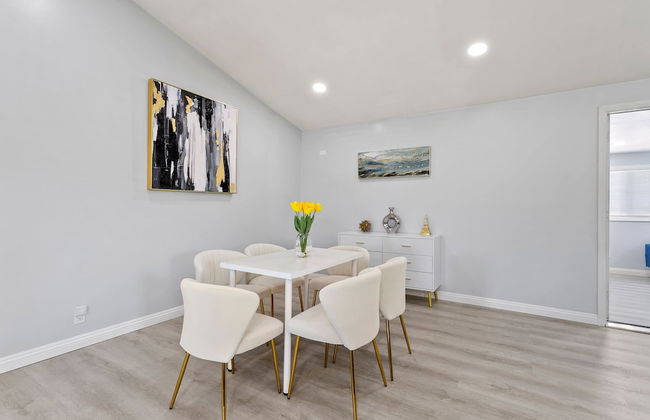 Beautiful 4BR Home Nr Disneyland - Foto 16