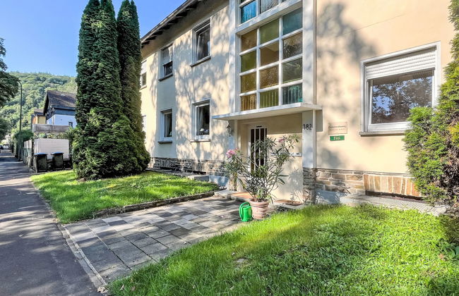 2 bedroom Apartment in Traben-Trarbach with garden - Photo 30