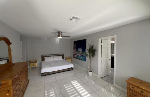 Heated Salt Pool, BBQ, Movie Projector, Stereo, Billiards Table, Arcade Game, Darts - Stone Sanctuary NW at Childrens Memorial Park, Pool Heat Optional - Foto 16