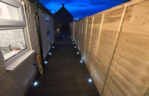 Free Parking, Outdoor Decking - Flanders Cottage - Foto 46