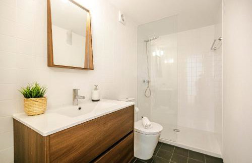 Vila Burgães by LovelyStay - Foto 106