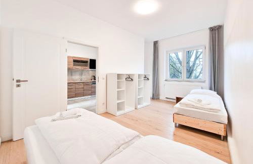 Tolstov Apartments - City Apartments with 1 or 2 Rooms - 15 Min to Messe DUS and Old Town DUS - Foto 5
