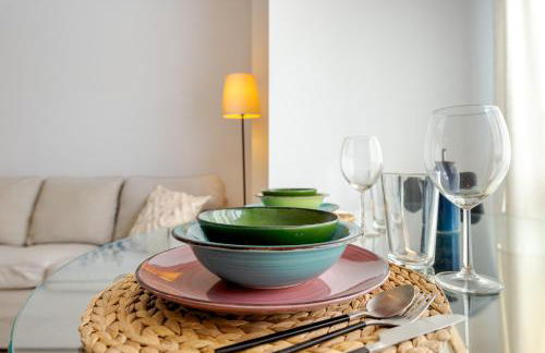 WintowinRentals Modern Apartment with Private Indoor Patio in Málaga - Foto 12