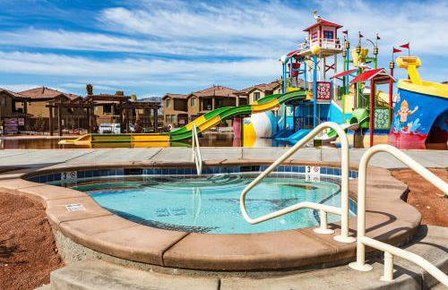 Paradise Village 113 Water Park and Kids Cove, Ping Pong, XBOX 360, Games, Beautiful Mountain Views, and More - Foto 41