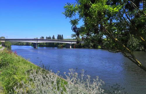 Grand 2P Terrasse bord de seine - Foto 13