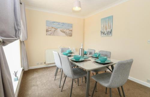 The Look Out - Photo 6