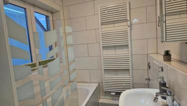 Modern Studio near Düsseldorf Airport & Messe/Fair - Foto 4, Shower