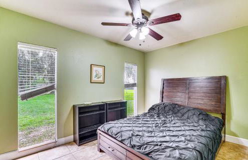 Spacious Micanopy Farmhouse with Luxurious Pool! - Foto 17