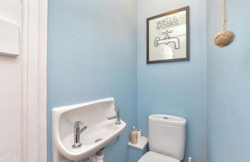 Dove Cottage is a Central, Riverside, Charming Victorian Cottage - Foto 23