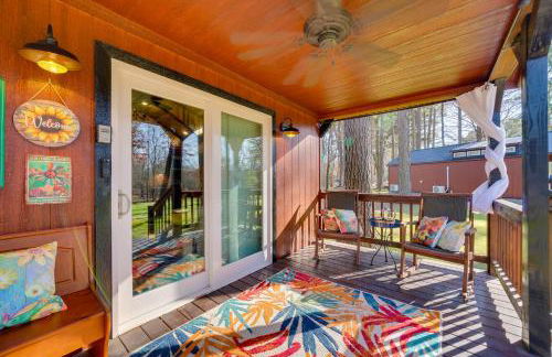 Hook, Line and Sinker Retreat with Fire Pit! - Foto 19