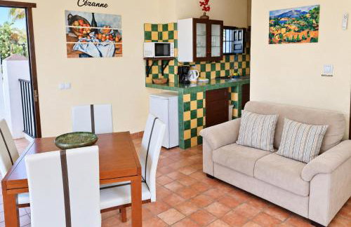 Ground floor apartment "CEZANNE", with spectacular pool in rural holiday park FINCA EL MORALEJO - Foto 6