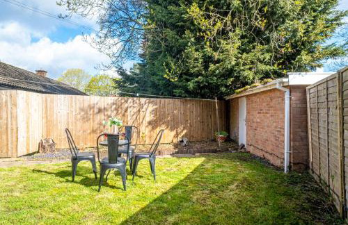 Spacious, Comfy, 3 Bed House - Free Parking - Quiet Area - In Shirley, Solihull - Near JLR, NEC, Airport, M42 - Foto 55