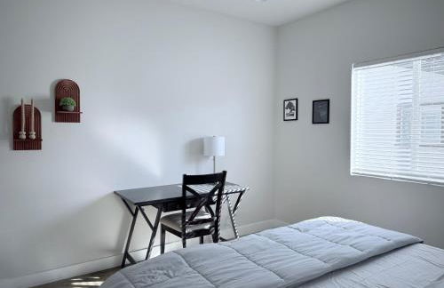 Modern Family Haven - Minutes from Disney Magic-OC - Foto 53