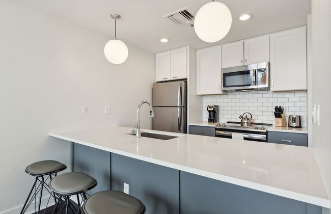 Placemakr Downtown Pittsburgh at The Pennsylvanian - Foto 24