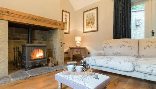 The Coach House - Photo 3