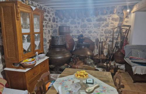 Lesvos Traditional Preserved House - Photo 10