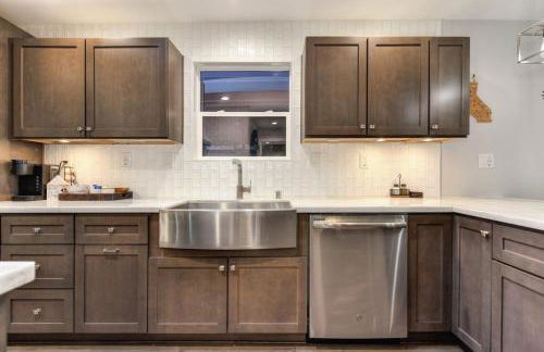 Charming Home, near beautiful park and tennis courts! - Foto 28