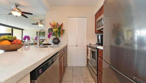 Mahana 602 · MA 602 Kaanapali OceanFront Studio Ocean View Pool - Foto 4